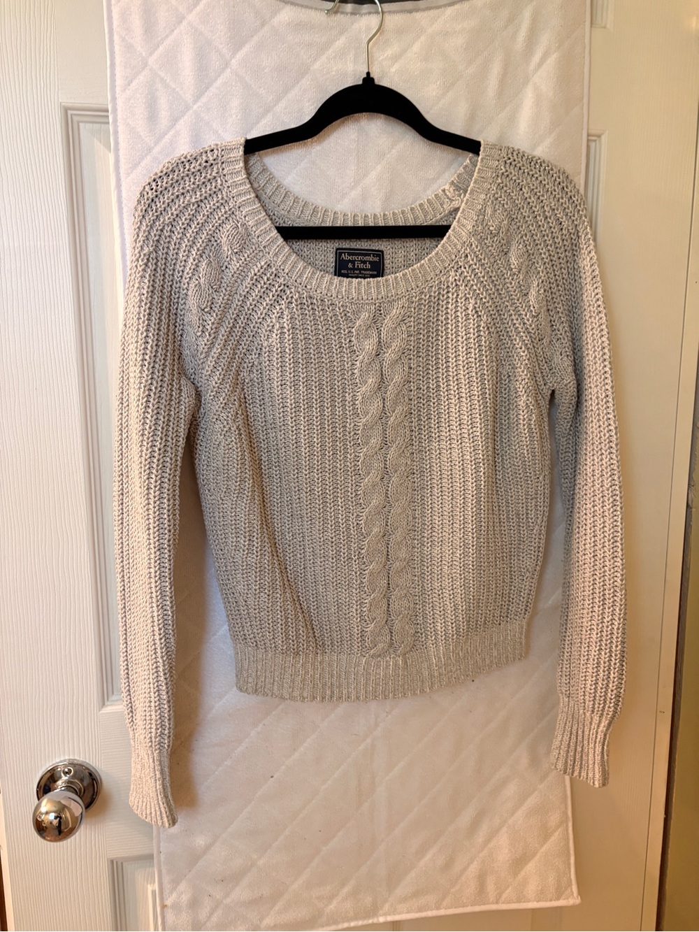 Abercrombie & Fitch Women's Light Silver Cable Crew Sweater